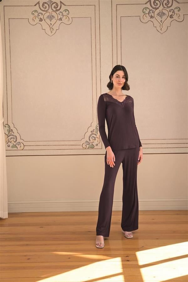 Arias Closet Uzun Kollu ve Dantelli Pijama Takımı